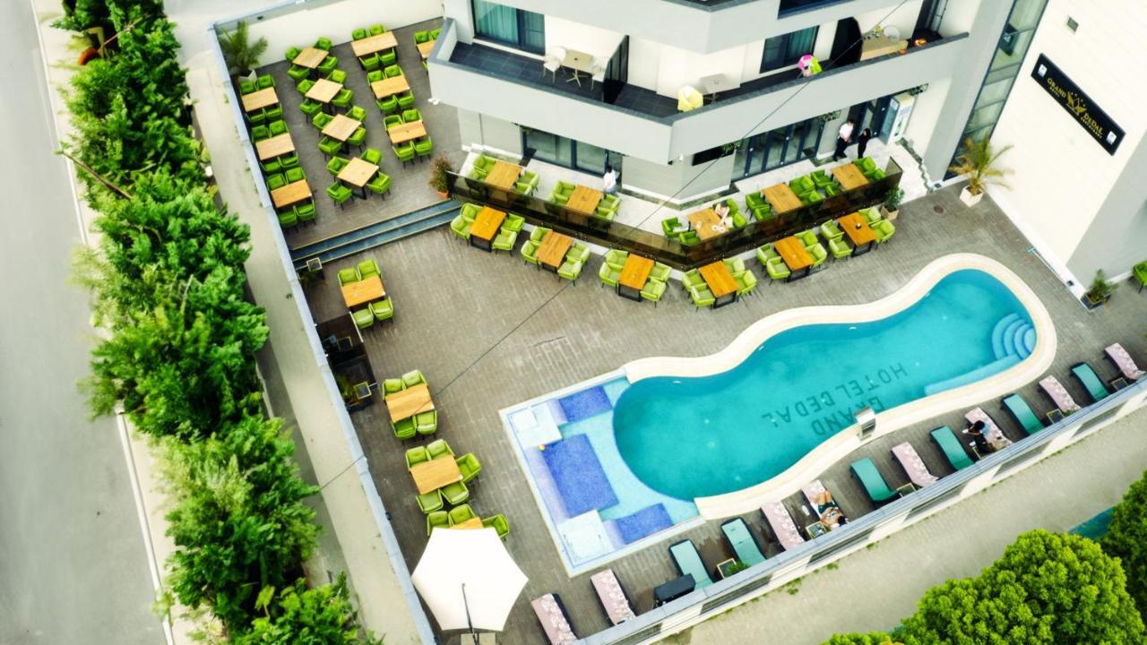 Hotel Dedal Navodari Exterior photo